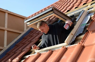 Pose de fenêtres de toit Velux à Bainghen